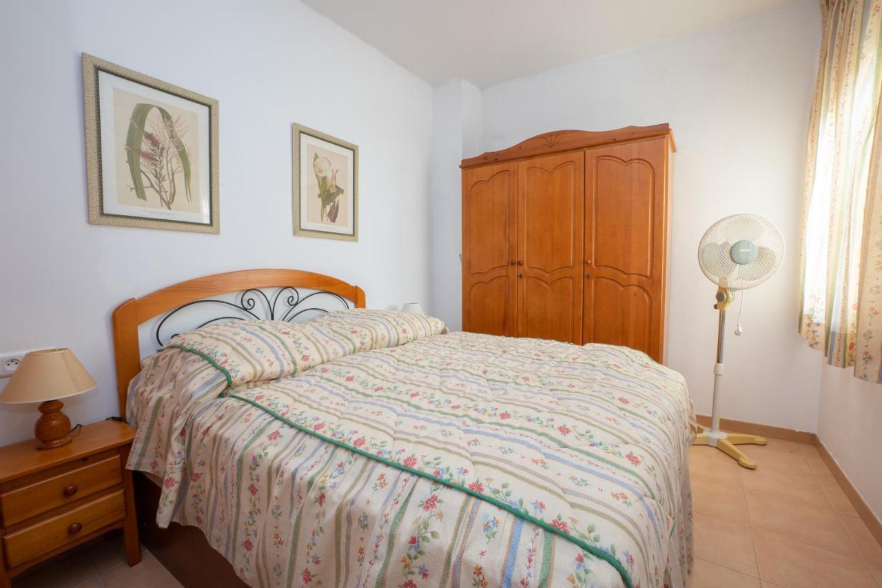 Edf Toboso II 3C Menyber Apartment Nerja Exterior photo